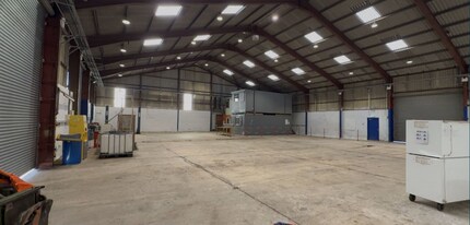 Fountainbleau, Newburgh to rent Interior Photo- Image 2 of 2