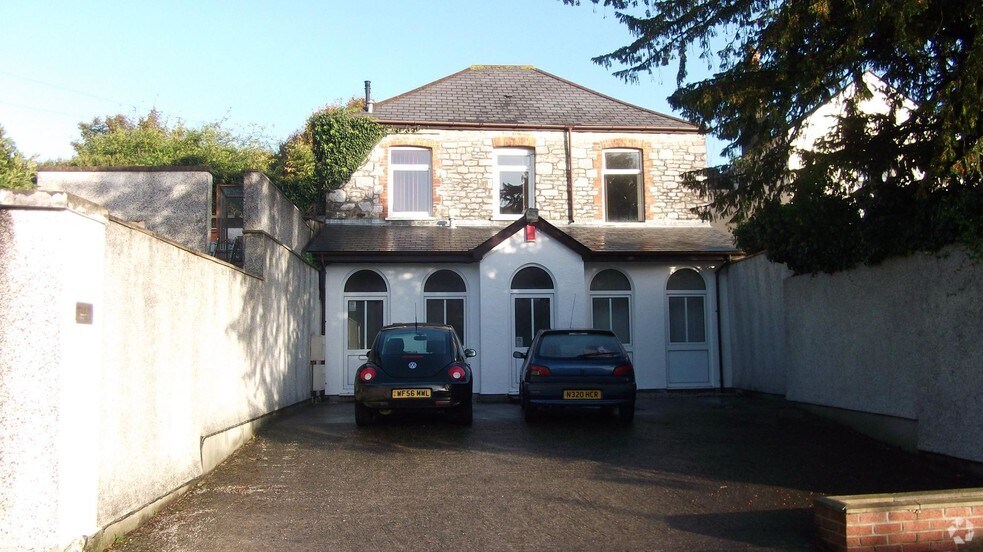 1 Lower Compton Rd, Plymouth for sale - Primary Photo - Image 1 of 1