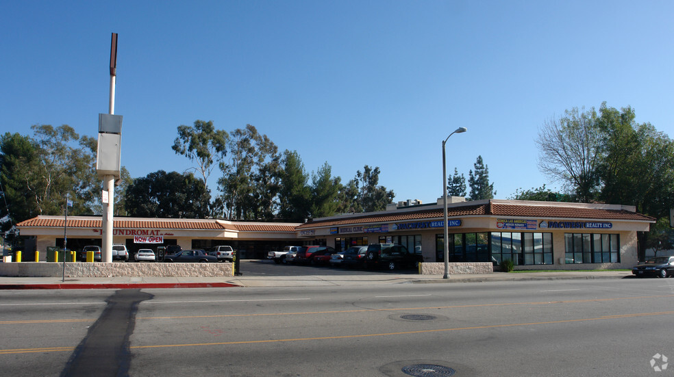 9124-9134 Woodman Ave, Arleta 91331 | LoopNet.co.uk