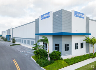 More details for 3303 SW 12th Ave, Fort Lauderdale, FL - Industrial for Rent