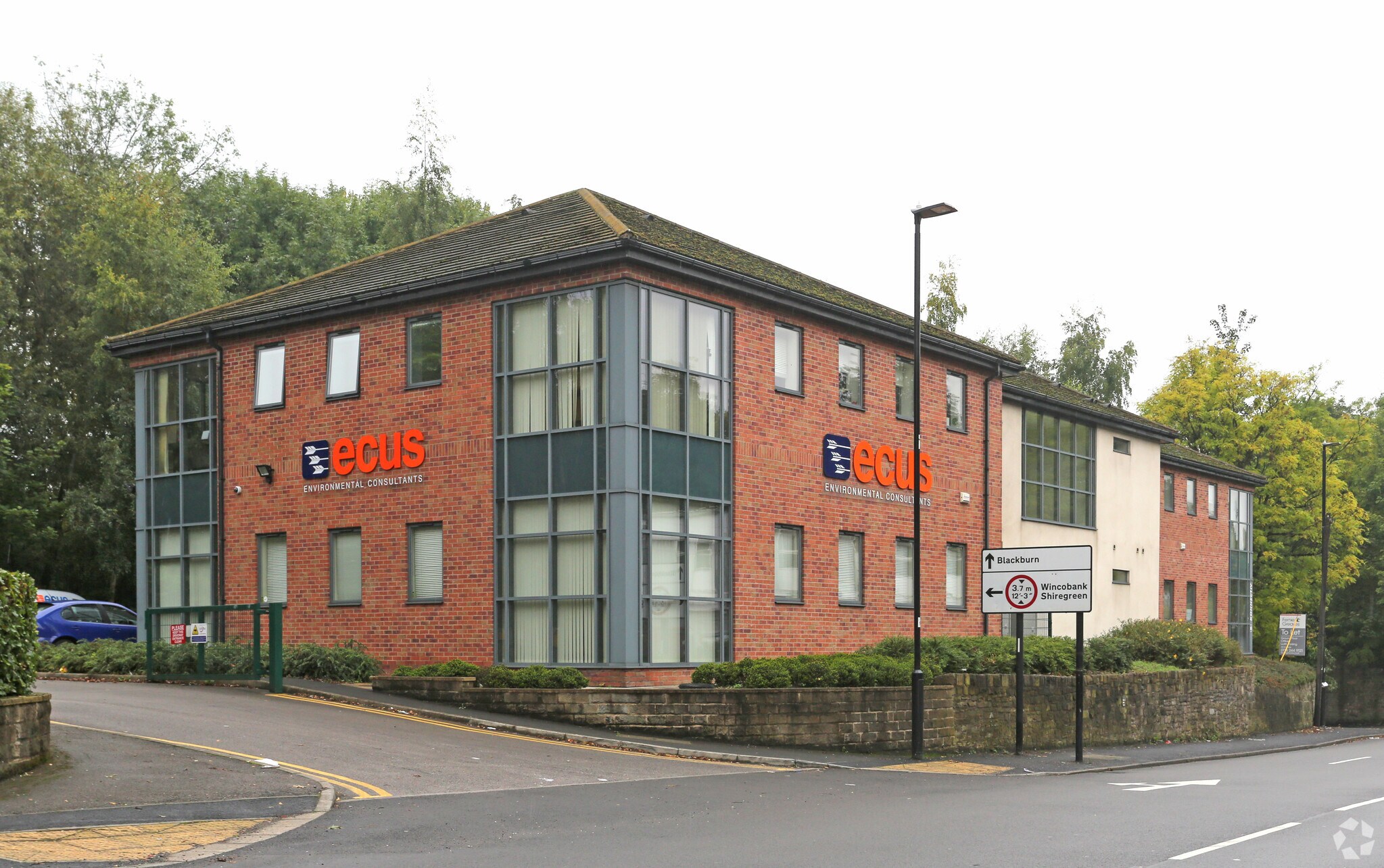 3 Blackburn Rd, Rotherham for sale Primary Photo- Image 1 of 1