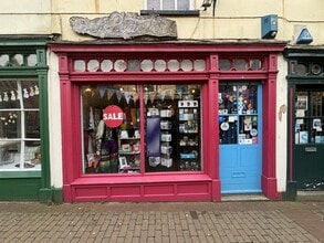 4 Bath Pl, Taunton to rent Building Photo- Image 2 of 10