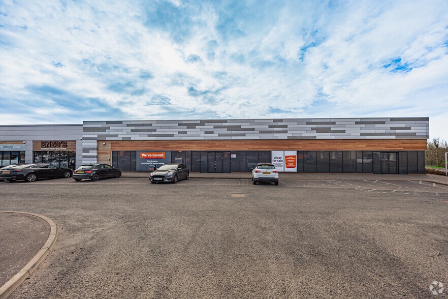 Station Rd, Bishopton to rent - Building Photo - Image 2 of 3