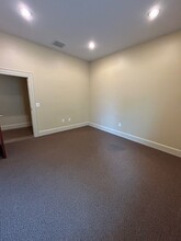 111 Columbia Ave, Chapin, SC for rent Interior Photo- Image 1 of 4