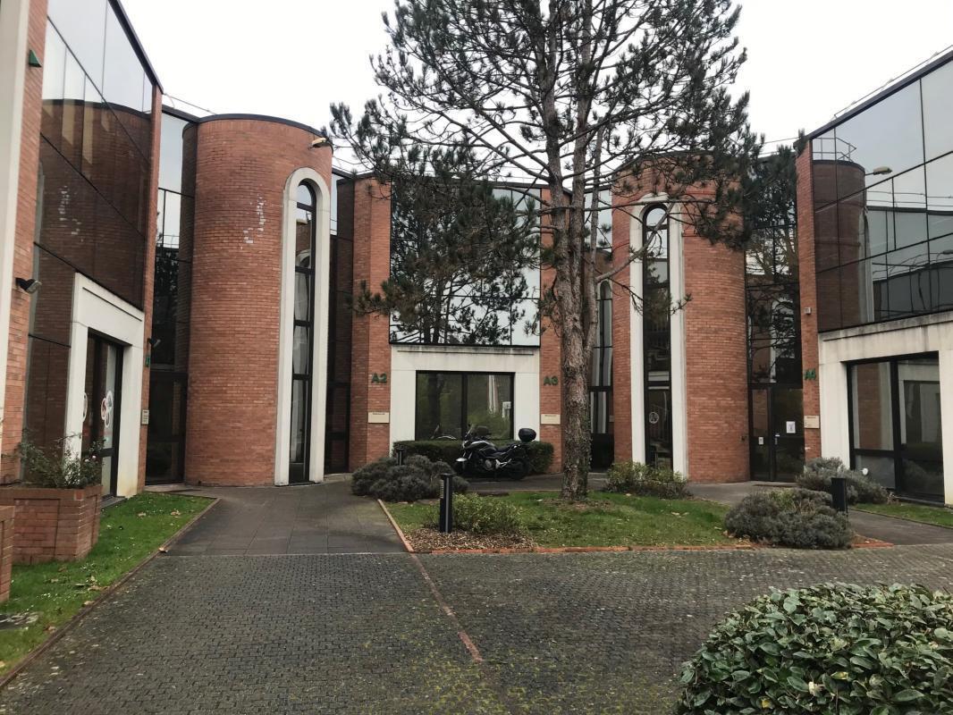 21 Rue Albert Calmette, Jouy-en-Josas to rent Building Photo- Image 1 of 7