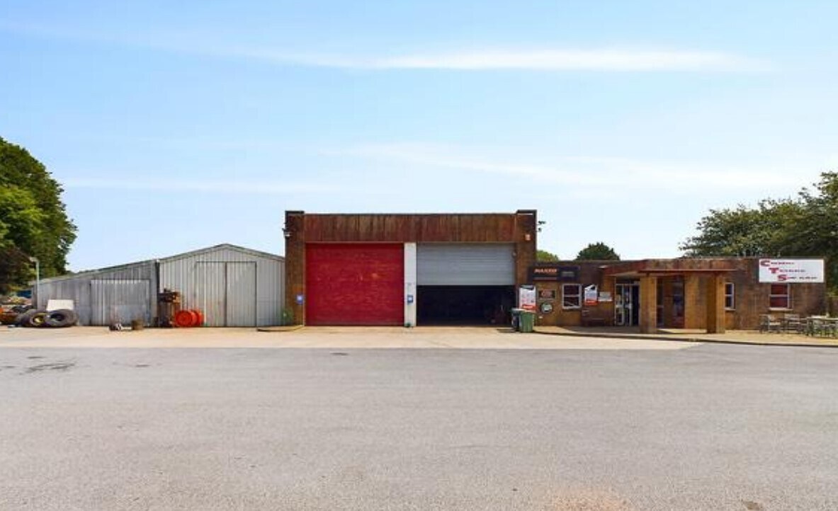 Alltycnap Rd, Carmarthen for sale Primary Photo- Image 1 of 1