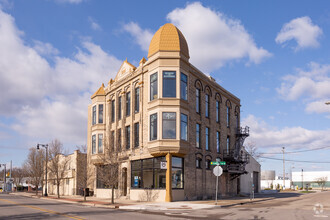 333 Cesar E Chavez Ave SW, Grand Rapids, MI for rent Primary Photo- Image 1 of 9