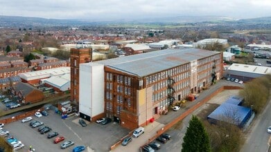 Woodbine St, Rochdale to rent Building Photo- Image 2 of 3
