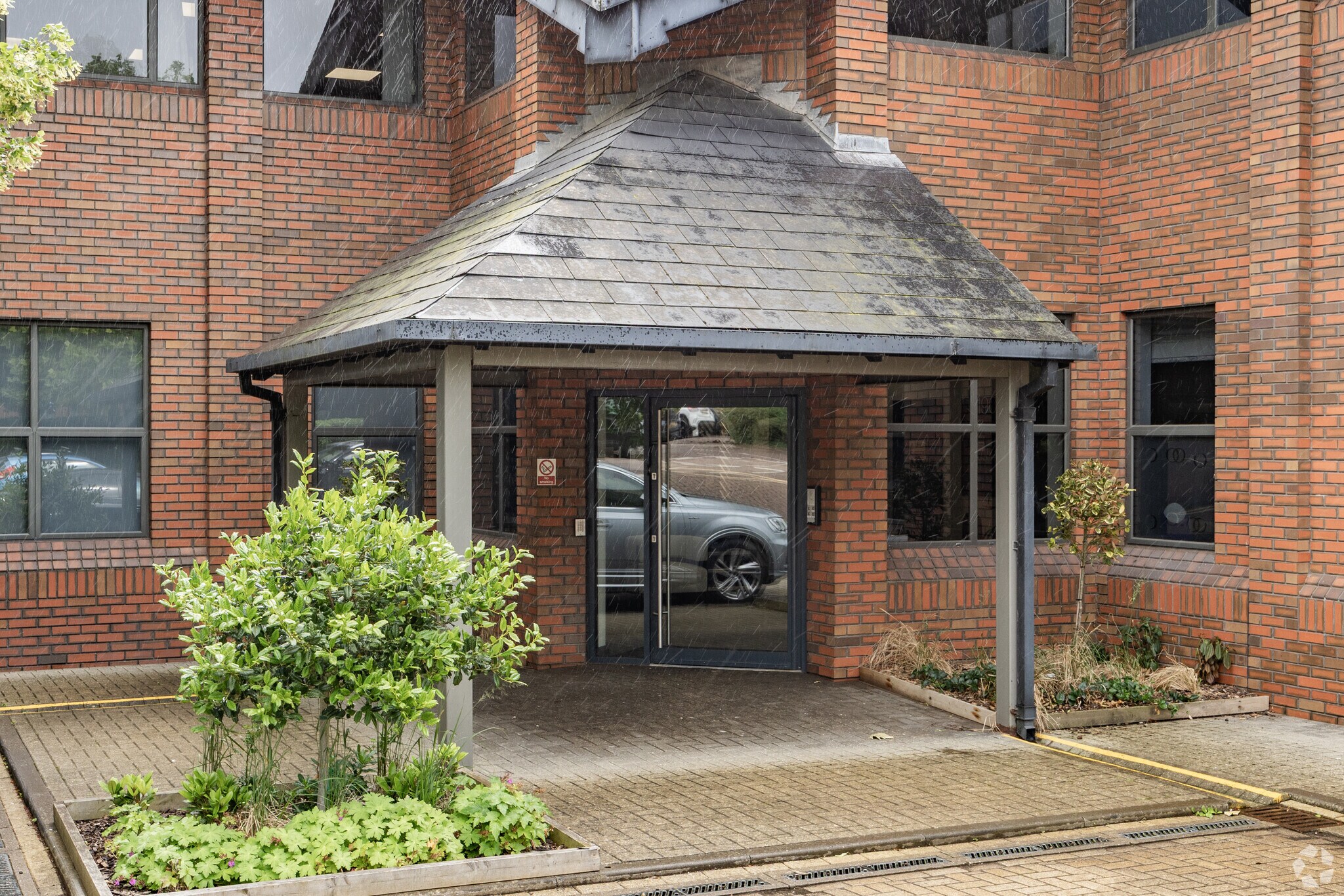190 Aztec W, Almondsbury to rent Building Photo- Image 1 of 4