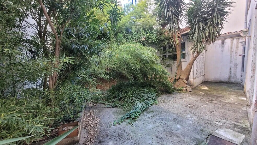 Office in Montpellier to rent - Building Photo - Image 3 of 10