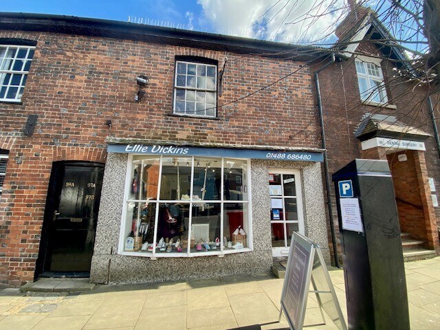 97 High St, Hungerford to rent Building Photo- Image 1 of 2