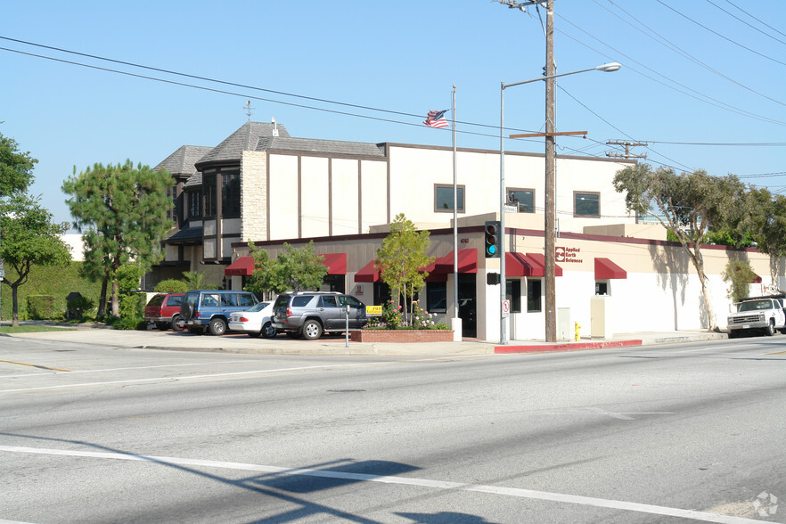 4742 San Fernando Rd, Glendale, CA for sale - Primary Photo - Image 1 of 1