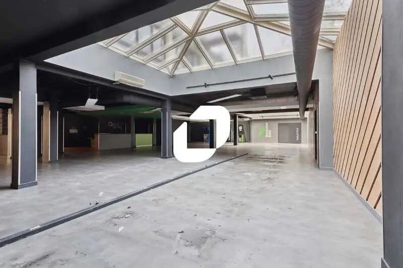 14 Rue Avaulée, Malakoff, HDS 92240 -  -  - Interior Photo - Image 1 of 5