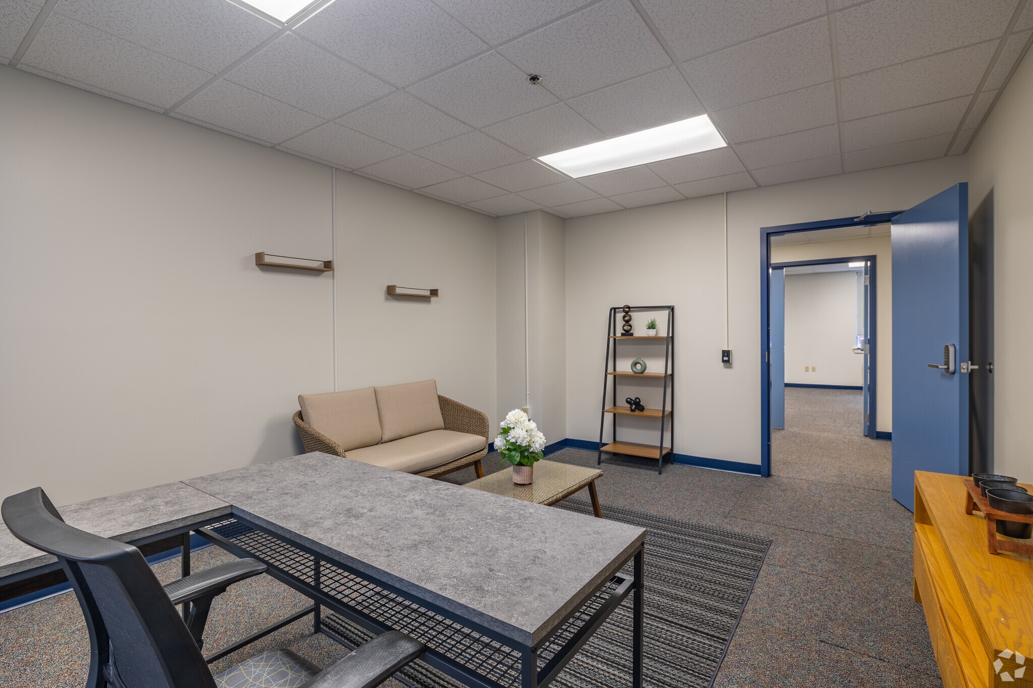 2601 N 3rd St, Harrisburg, PA to rent Interior Photo- Image 1 of 2