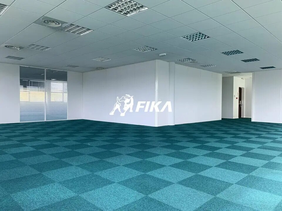 Office in Toulouse to rent Building Photo- Image 1 of 10