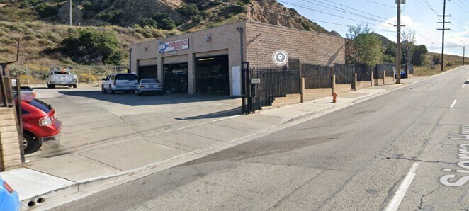 23222 Sierra Hwy, Newhall, CA for sale Building Photo- Image 1 of 1