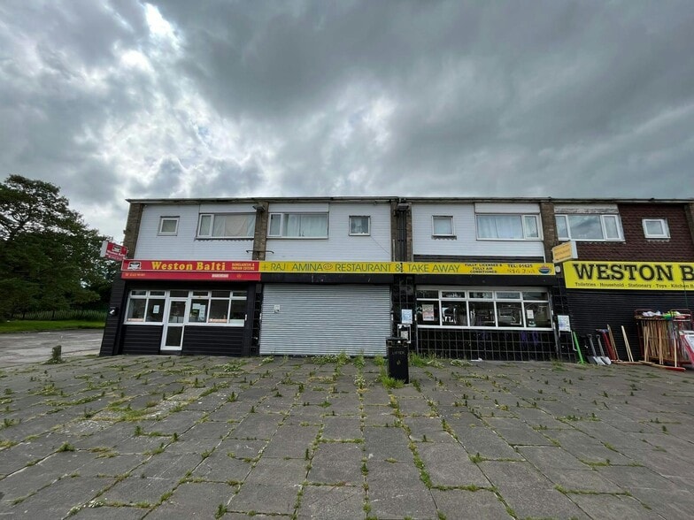 12-13 Weston Sq, Macclesfield to rent - Building Photo - Image 1 of 11