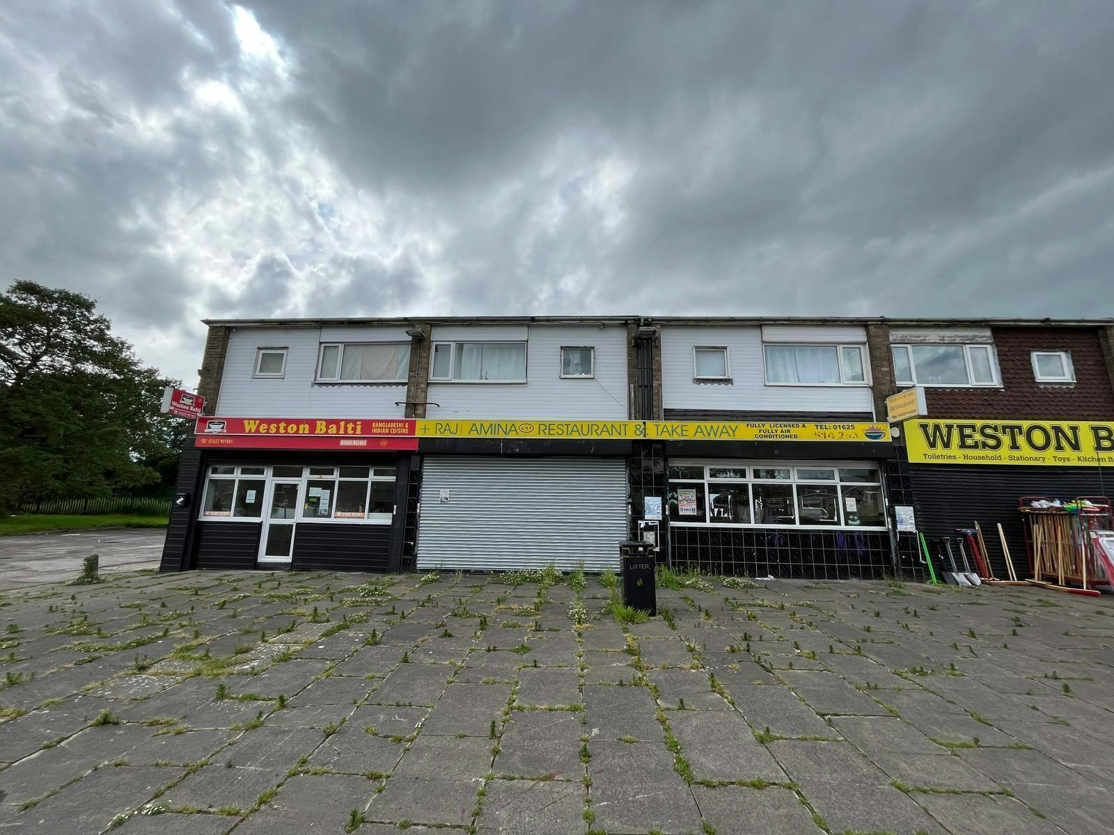 12-13 Weston Sq, Macclesfield to rent Building Photo- Image 1 of 12