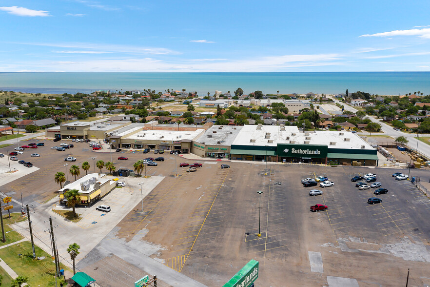 1723 Highway 100, Port Isabel, TX for rent - Building Photo - Image 3 of 9