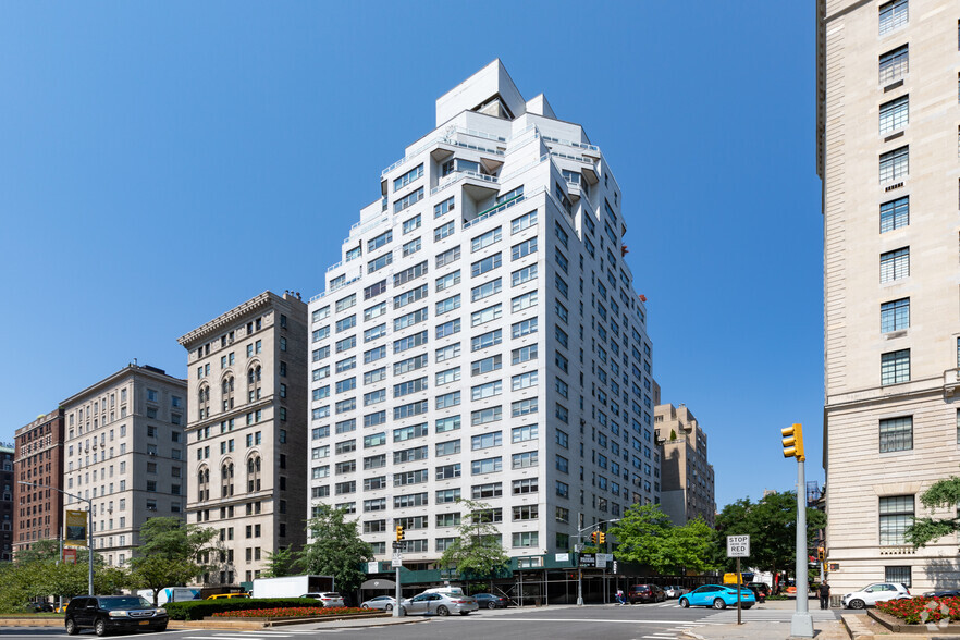 646-652 Park Ave, New York, NY for sale - Primary Photo - Image 1 of 1