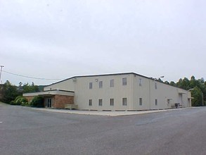 3110 Odd Fellows Rd, Lynchburg, VA for rent Building Photo- Image 1 of 5