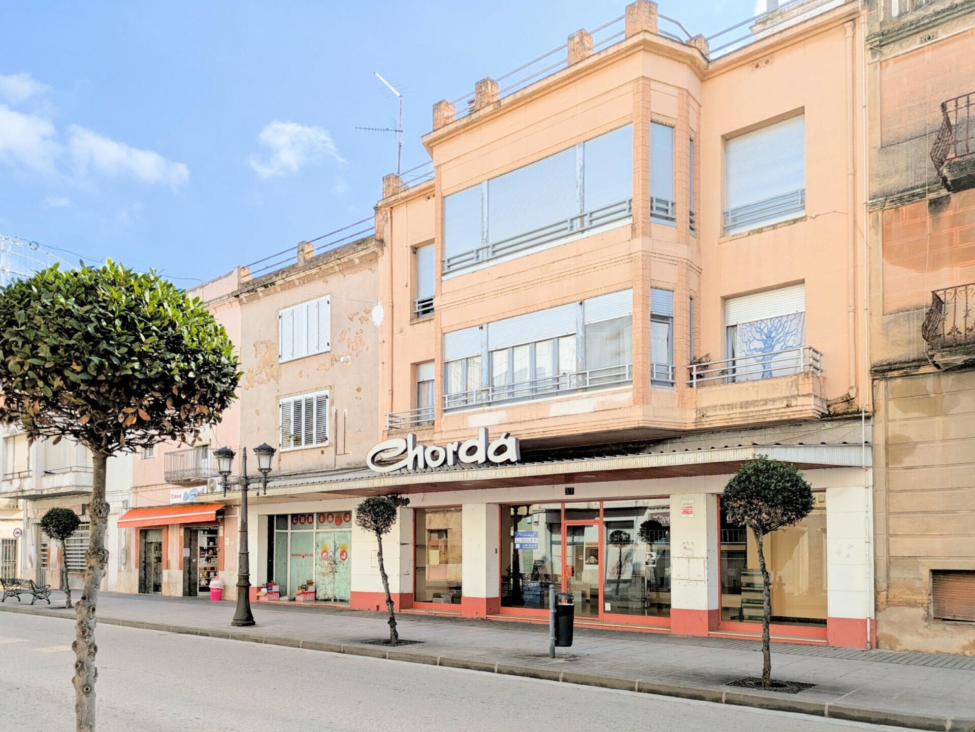 Retail in Amposta, Tarragona to rent Building Photo- Image 1 of 3