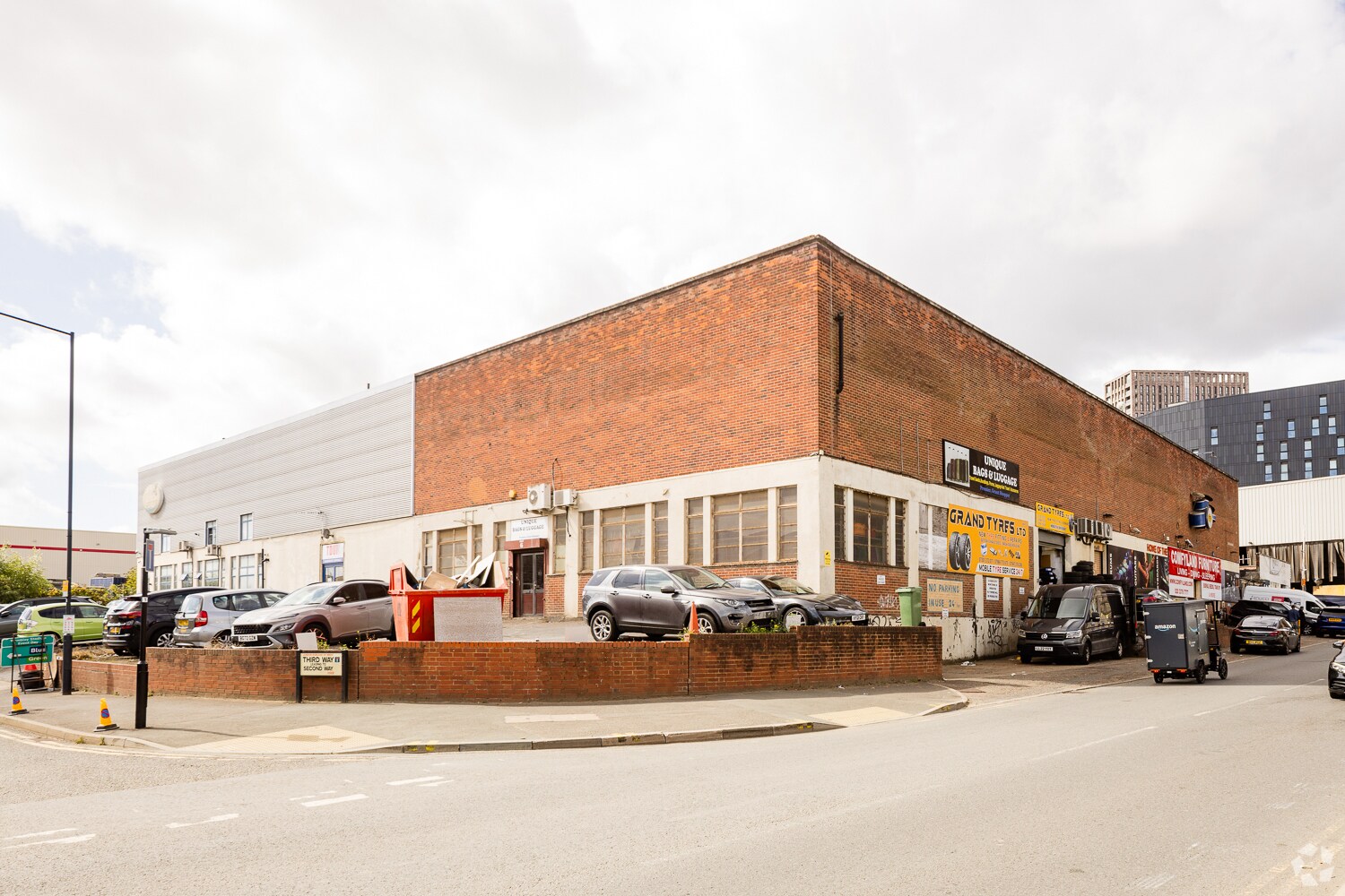 Second Way, Wembley for sale Primary Photo- Image 1 of 1