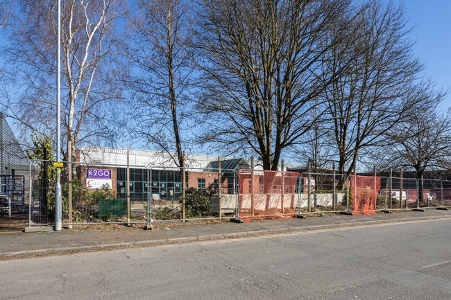More details for 1 Humphrys Rd, Dunstable - Industrial to Rent