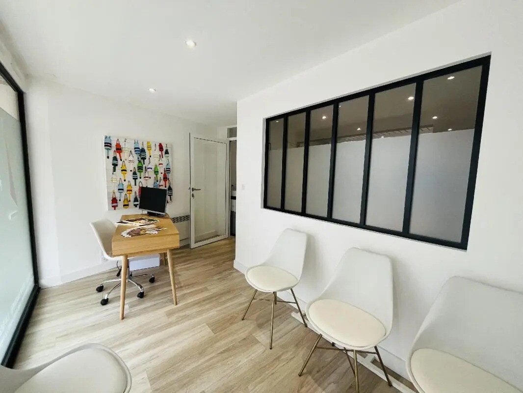 Retail in La Baule-Escoublac for sale Building Photo- Image 1 of 6