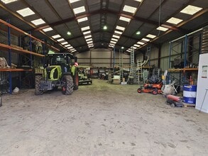 Woodhall Estate Ln, Shenley to rent Interior Photo- Image 2 of 9