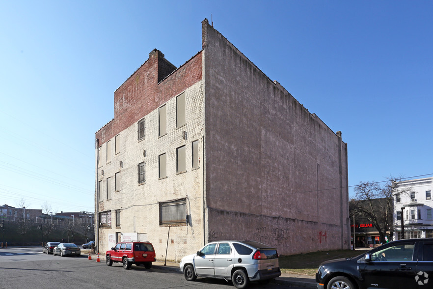 609 Avenue Of The States, Chester, PA for rent - Building Photo - Image 3 of 4