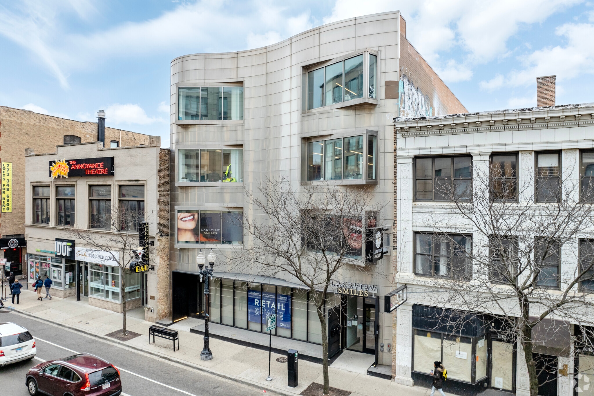 855 W Belmont Ave, Chicago, IL to rent Primary Photo- Image 1 of 15