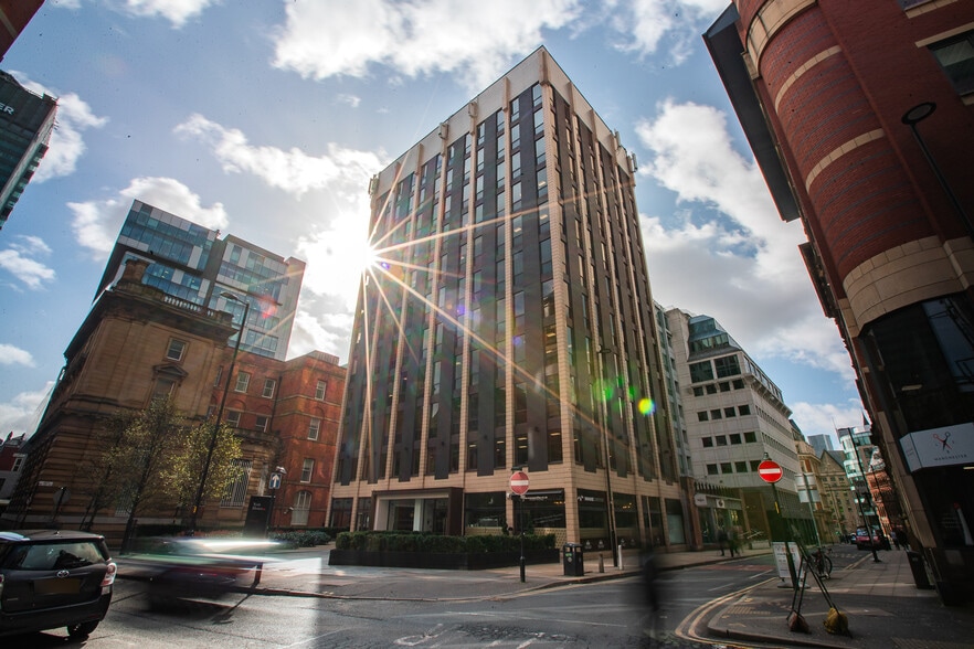 20 York St, Manchester to rent - Building Photo - Image 3 of 21