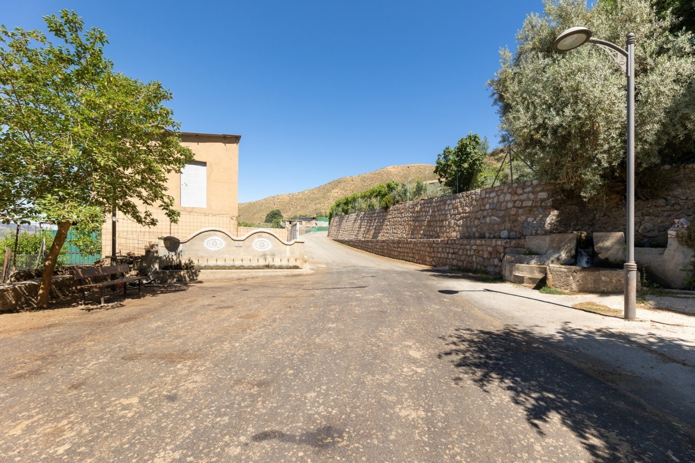 Calle Fuente 16 Caños, Güéjar Sierra, Granada for sale Primary Photo- Image 1 of 21