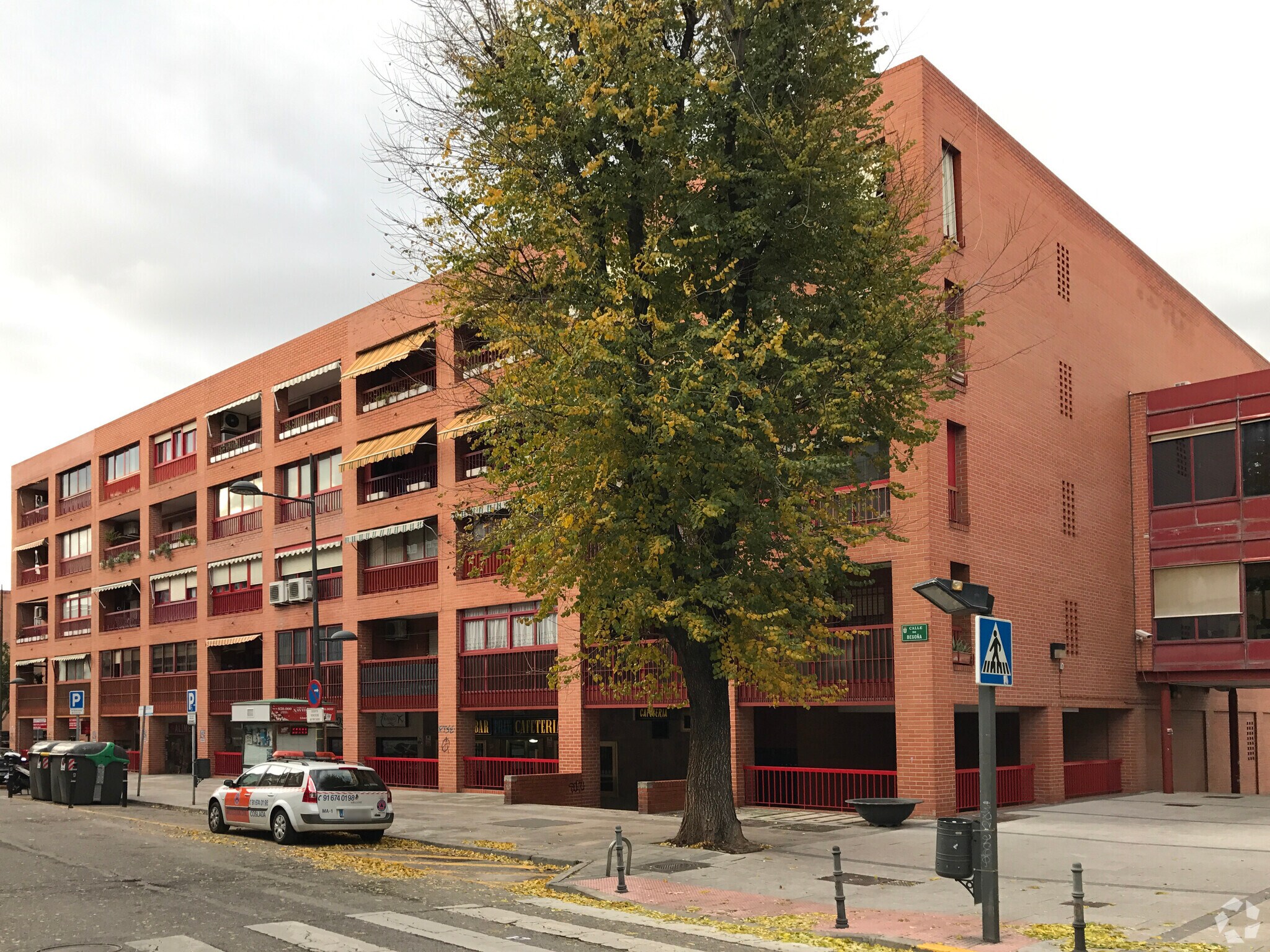Calle de Begoña, 2, Coslada, Madrid to rent Primary Photo- Image 1 of 3