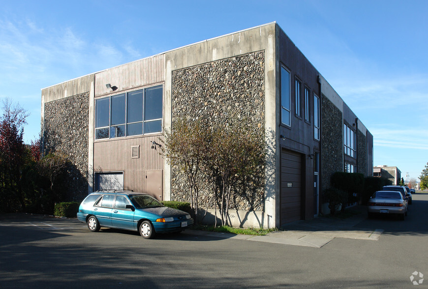 5830 Commerce Blvd, Rohnert Park, CA for sale - Building Photo - Image 2 of 69