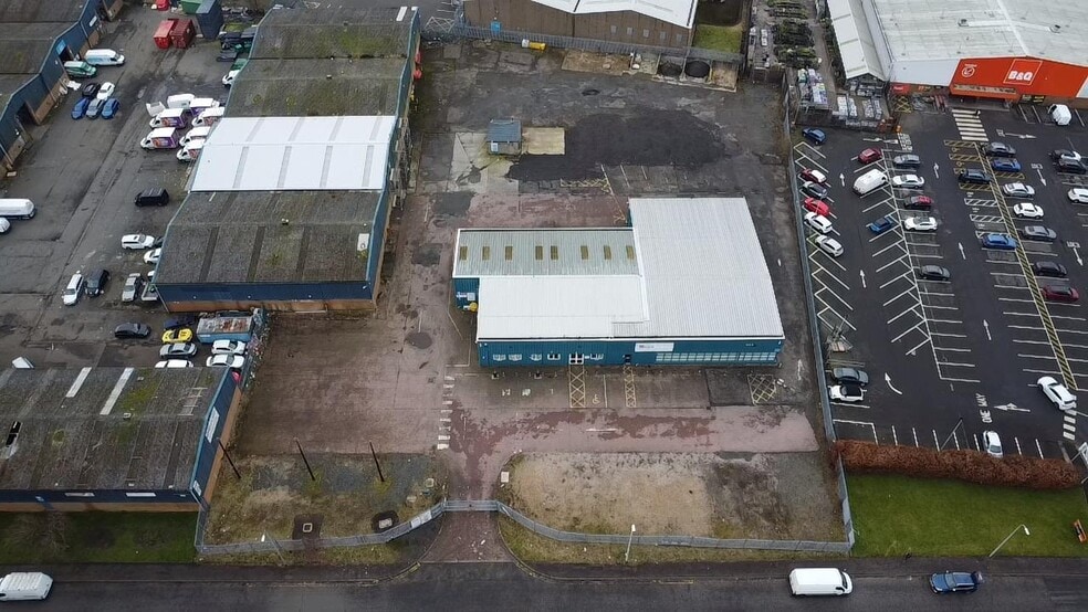 Universal Rd, Falkirk to rent - Aerial - Image 3 of 10