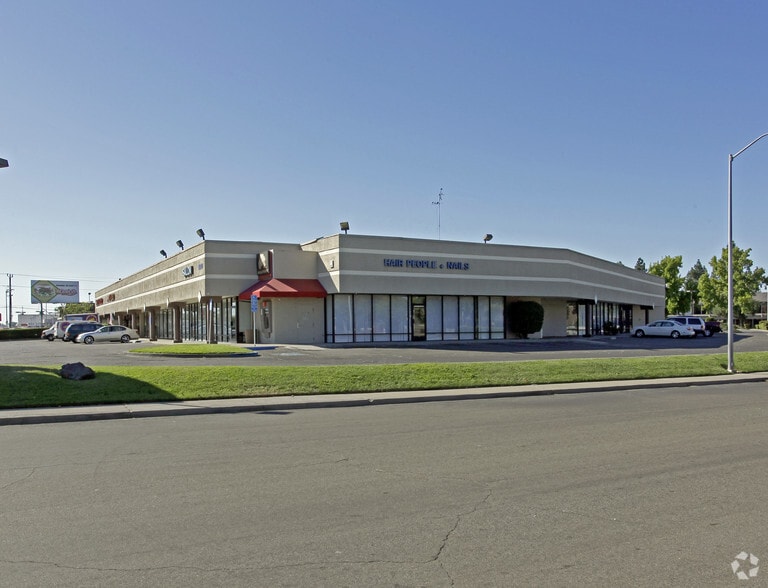 4241 Florin Rd, Sacramento 95823 UK