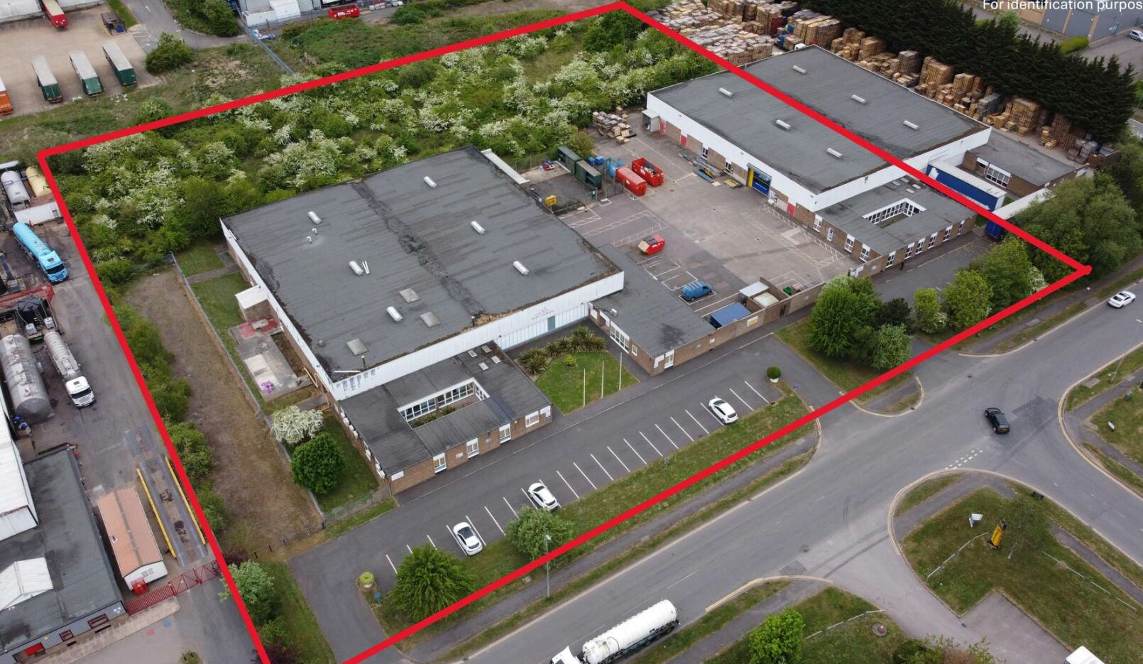 14 Earlstrees Rd, Corby for sale Primary Photo- Image 1 of 1