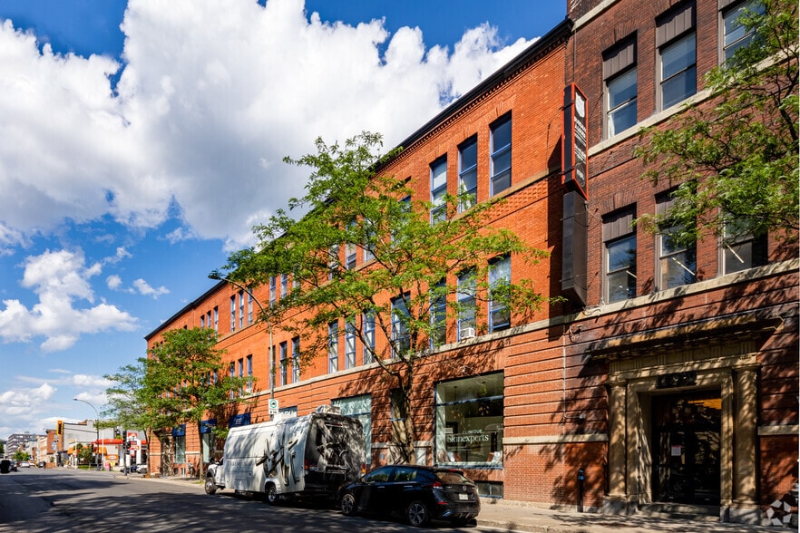 364-424 Rue Guy E, Montréal, QC to rent - Building Photo - Image 2 of 16