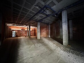 Retail in Vilafranca del Penedès, Barcelona to rent Interior Photo- Image 2 of 3