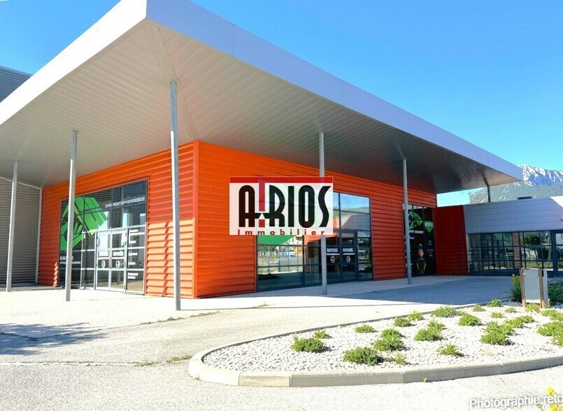 Light Industrial in La Farlède for sale - Building Photo - Image 1 of 23