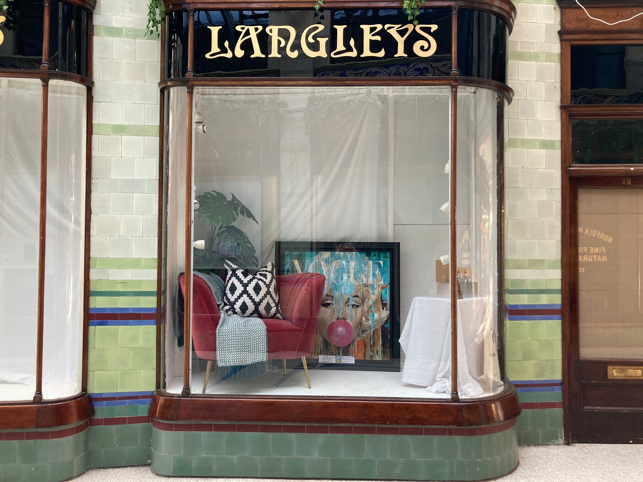 12-14 Royal Arcade, Norwich for sale Building Photo- Image 1 of 1