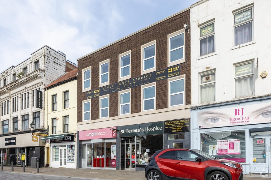 High Row, Darlington to rent - Building Photo - Image 2 of 16