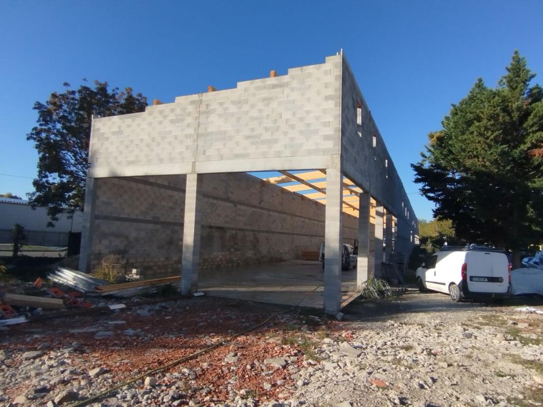 Light Industrial in Fenouillet to rent Construction Photo- Image 1 of 6