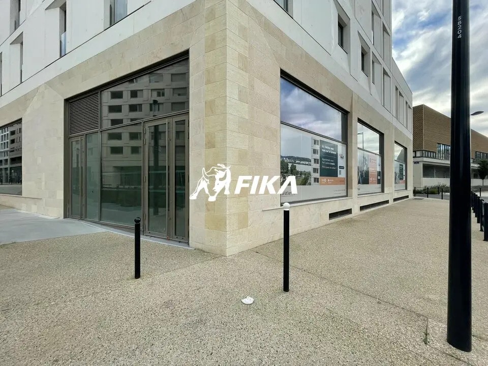 Location Commerce 402 m² - Photo 1