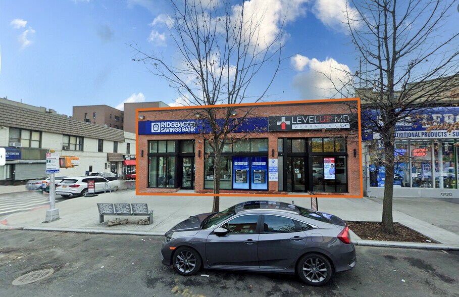 320 E 204th St, Bronx, NY for sale - Building Photo - Image 1 of 12