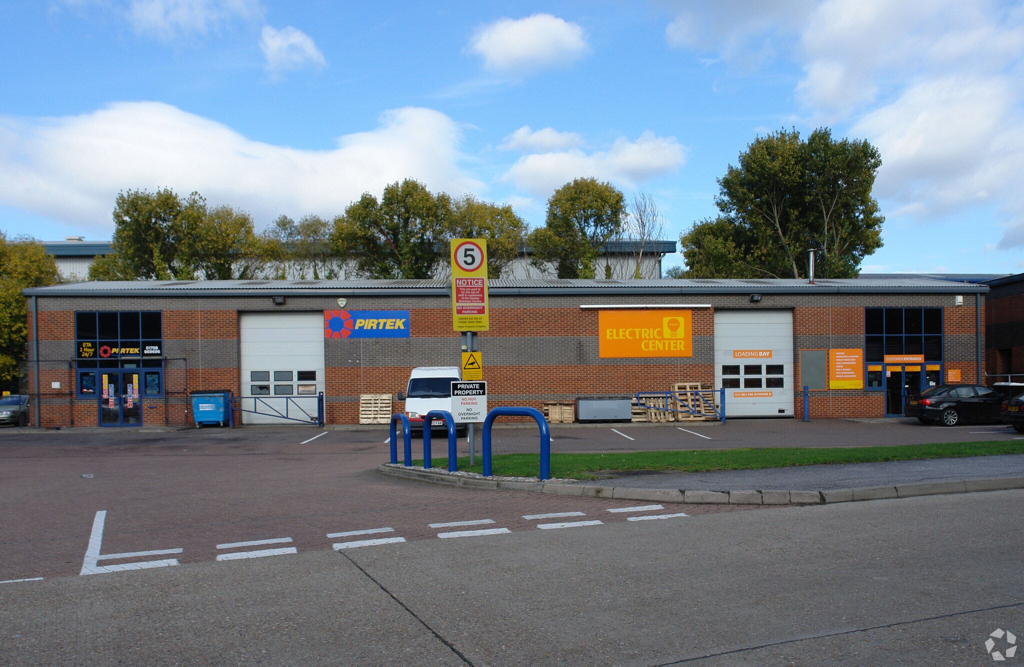 10 Eastern Av, Grays for sale Primary Photo- Image 1 of 1