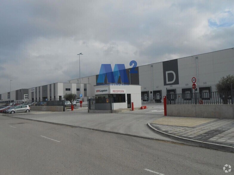 Industrial in Cabanillas del Campo, Guadalajara to rent - Building Photo - Image 2 of 6