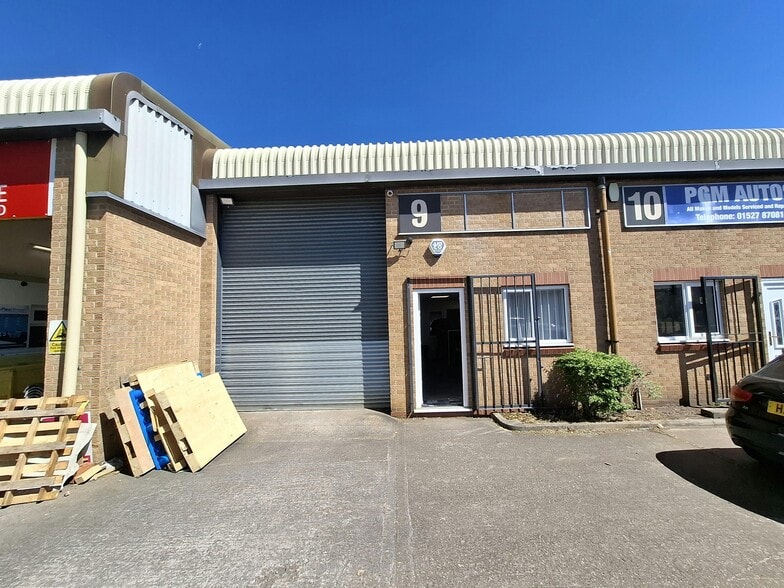 Sanders Rd, Bromsgrove to rent - Building Photo - Image 3 of 3